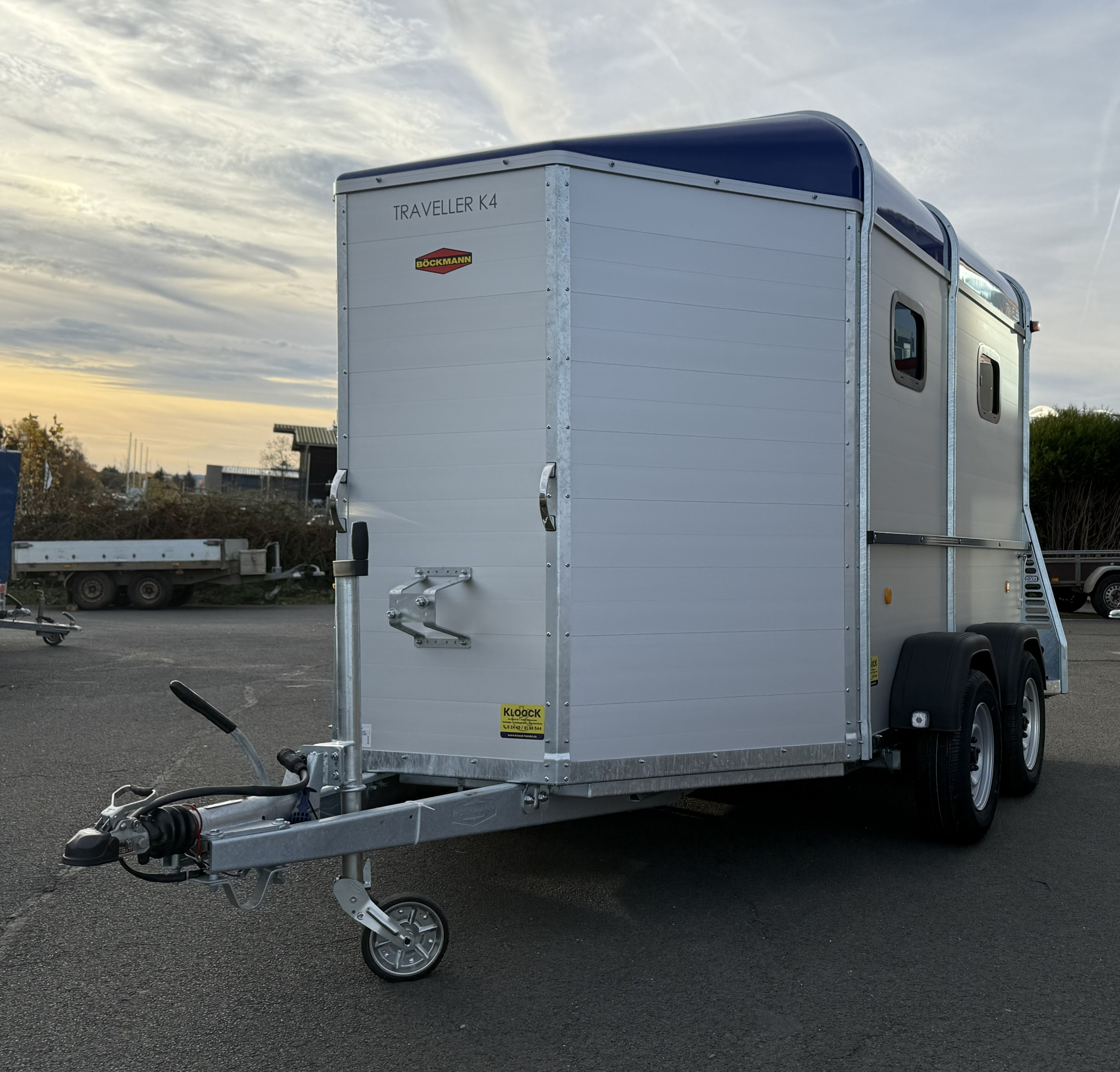 Böckmann Pferdeanhänger Traveller K4 2.700 kg – Bild 6